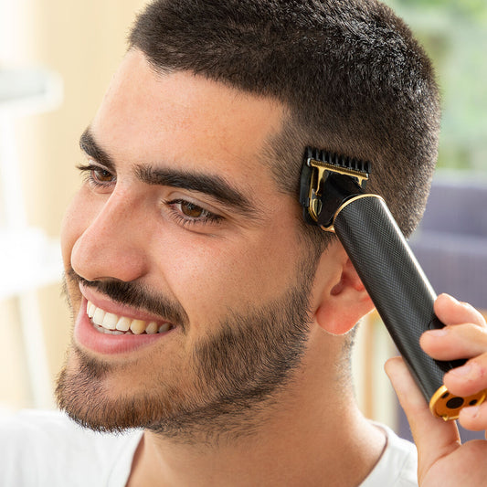 Rechargeable professional hair clipper with accessories