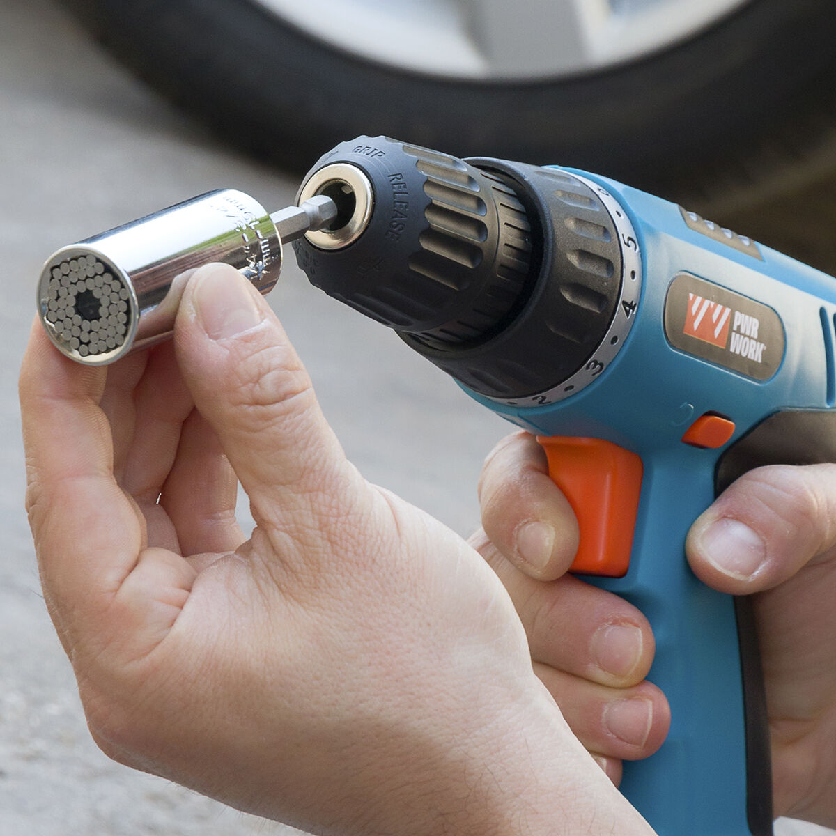 Universalsteckschlüssel mit Zubehör