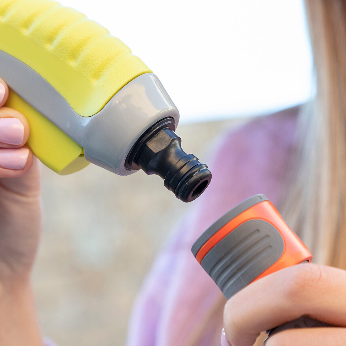 8 in 1 high-pressure water sprayer with tank