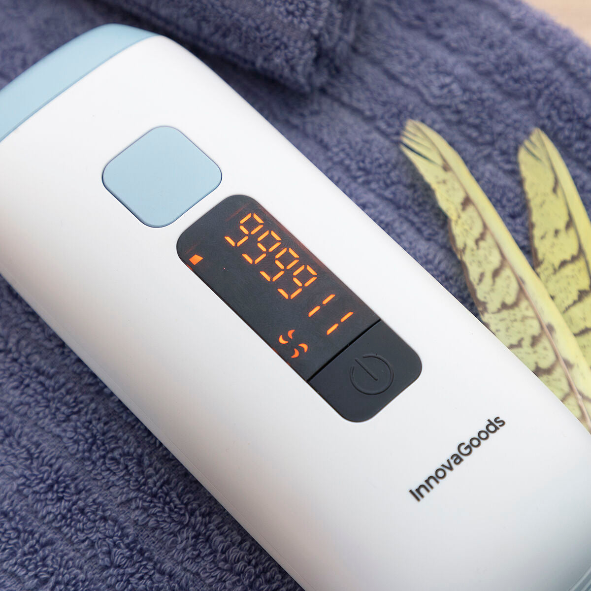 epilator with pulsed light and accessories 