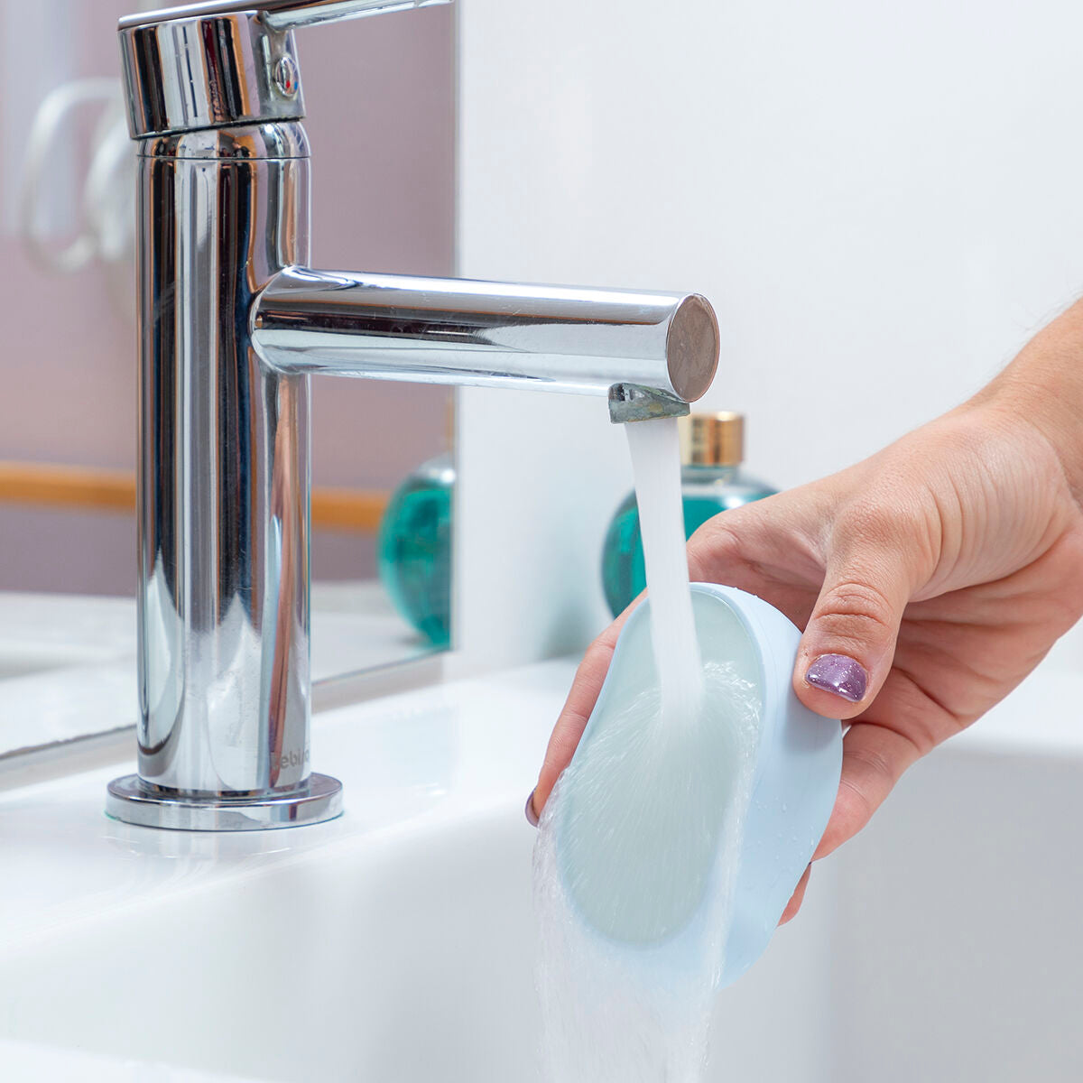 Epilator with nano crystals and friction effect 